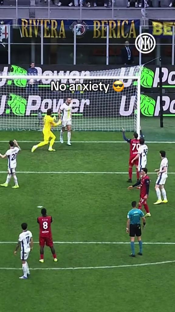 索默直呼專業(yè)，德弗里這次頭球解圍堪比一粒進(jìn)球